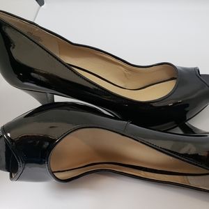 Nine West peep toe pumps